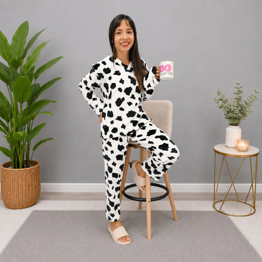 Pijama dos piezas estampada vaca termica sencilla para mujer