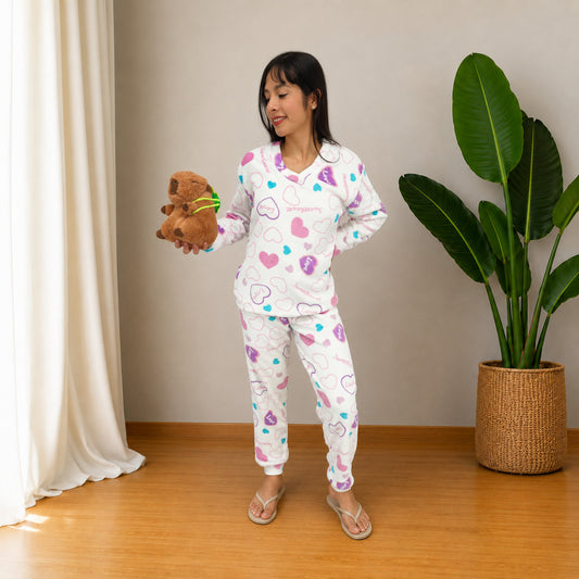 Pijama dos piezas estampada blanco corazón termica sencilla para mujer